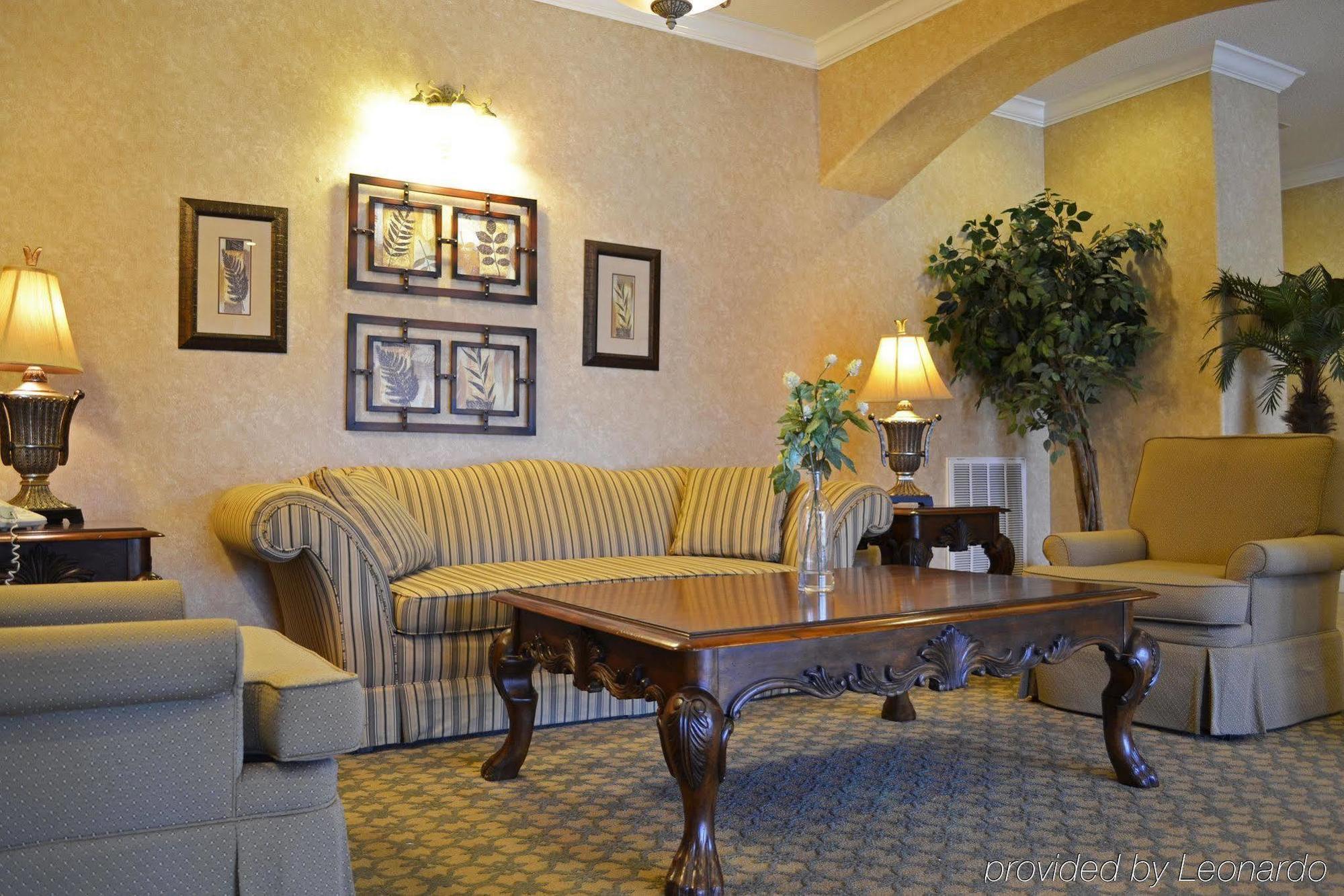 Econo Lodge Inn & Suites Douglasville Interior photo